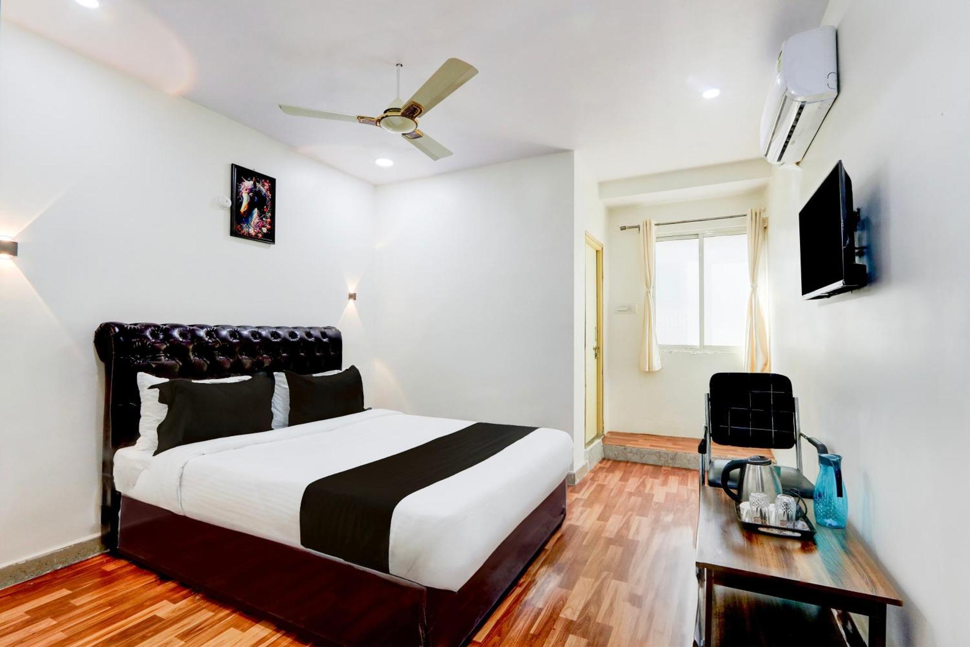 Hotel O Rms Grand Patancheru Exteriér fotografie
