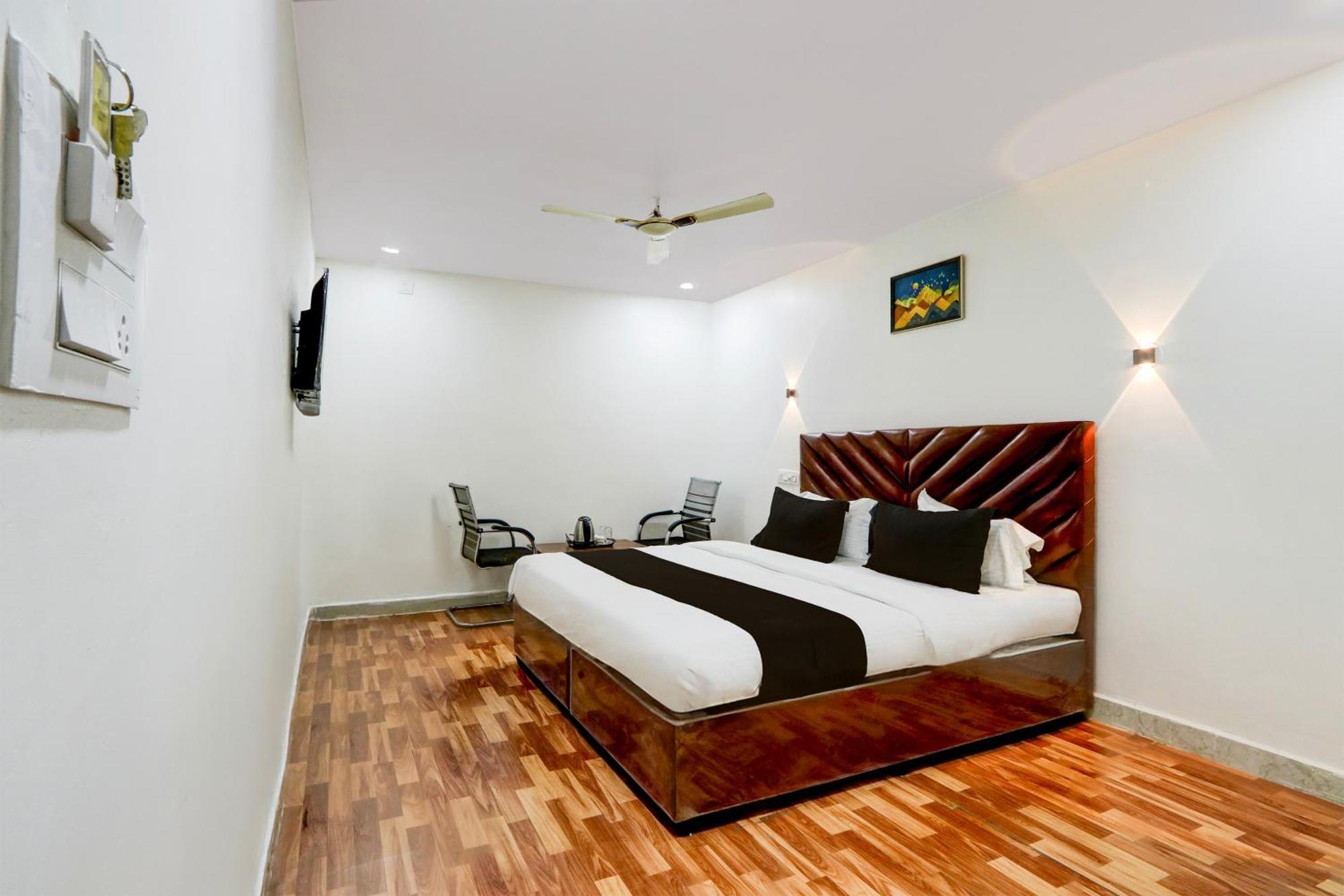 Hotel O Rms Grand Patancheru Exteriér fotografie